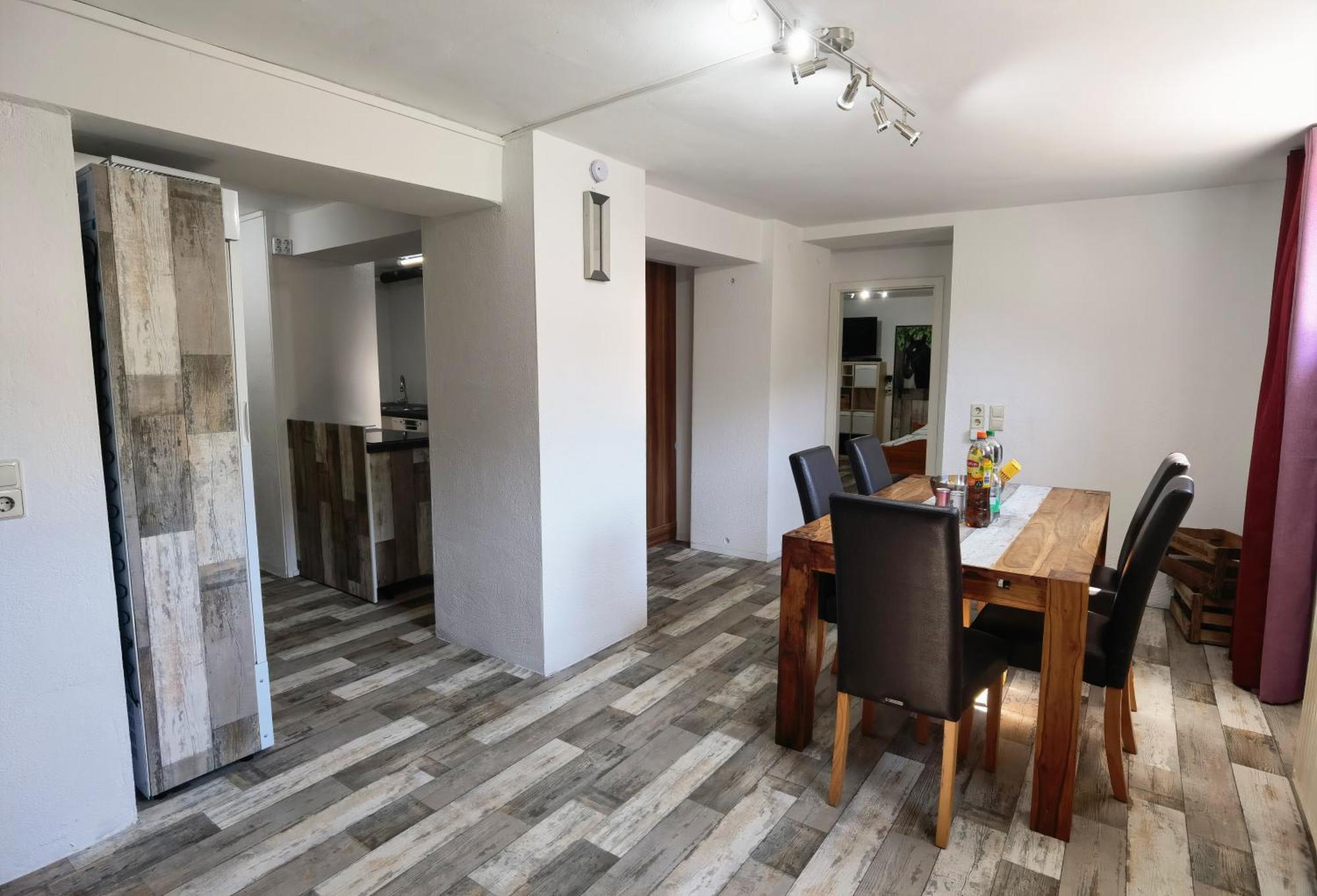 Ferienwohnung - Appartement "Painted Horse" Im Herzen Des Pfaelzer Waldes Reichenbach-Steegen Exterior photo